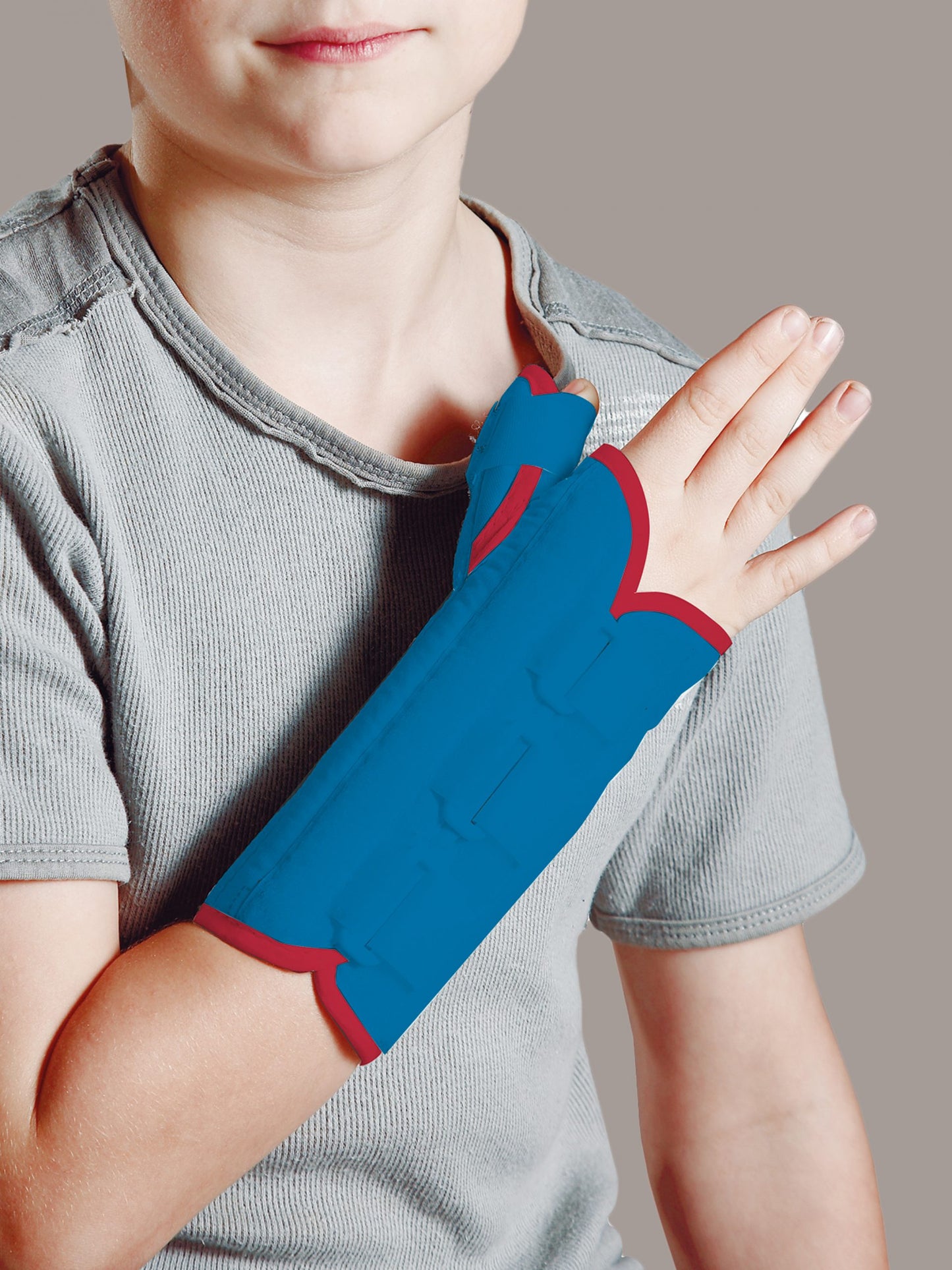 Plaukstas locītava ar īkšķa atbalstu pediatriskai ORTHO 14-502