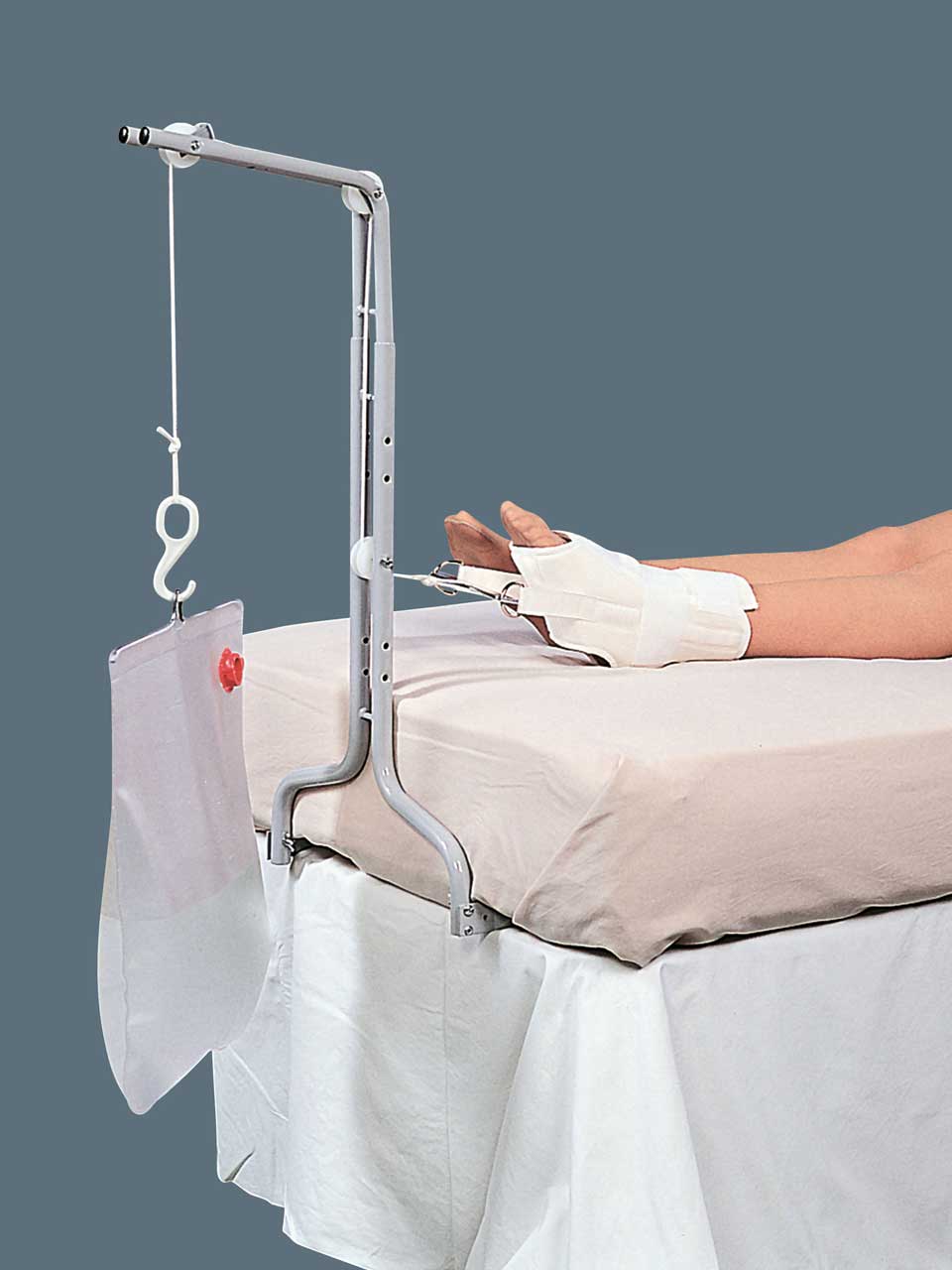 KOMPLEKTS apakšējo ekstremitāšu vilkšanai.